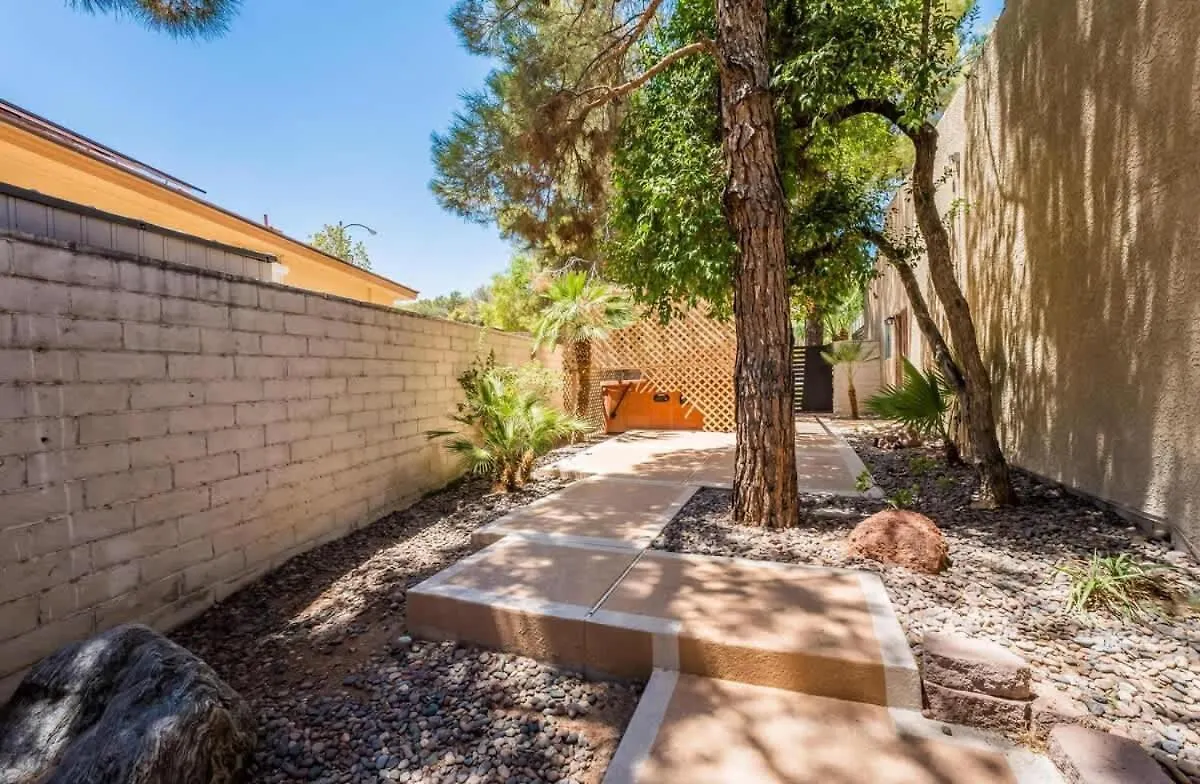 Holiday home Luxury Meets Vegas Gorgeous Home By The Strip Las Vegas