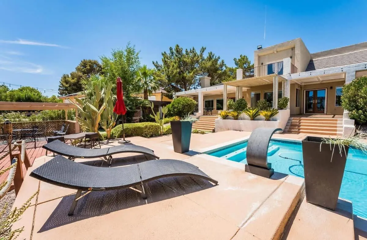 Luxury Meets Vegas Gorgeous Home By The Strip Las Vegas