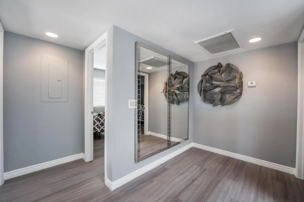 Luxury Meets Vegas Gorgeous Home By The Strip Las Vegas United States
