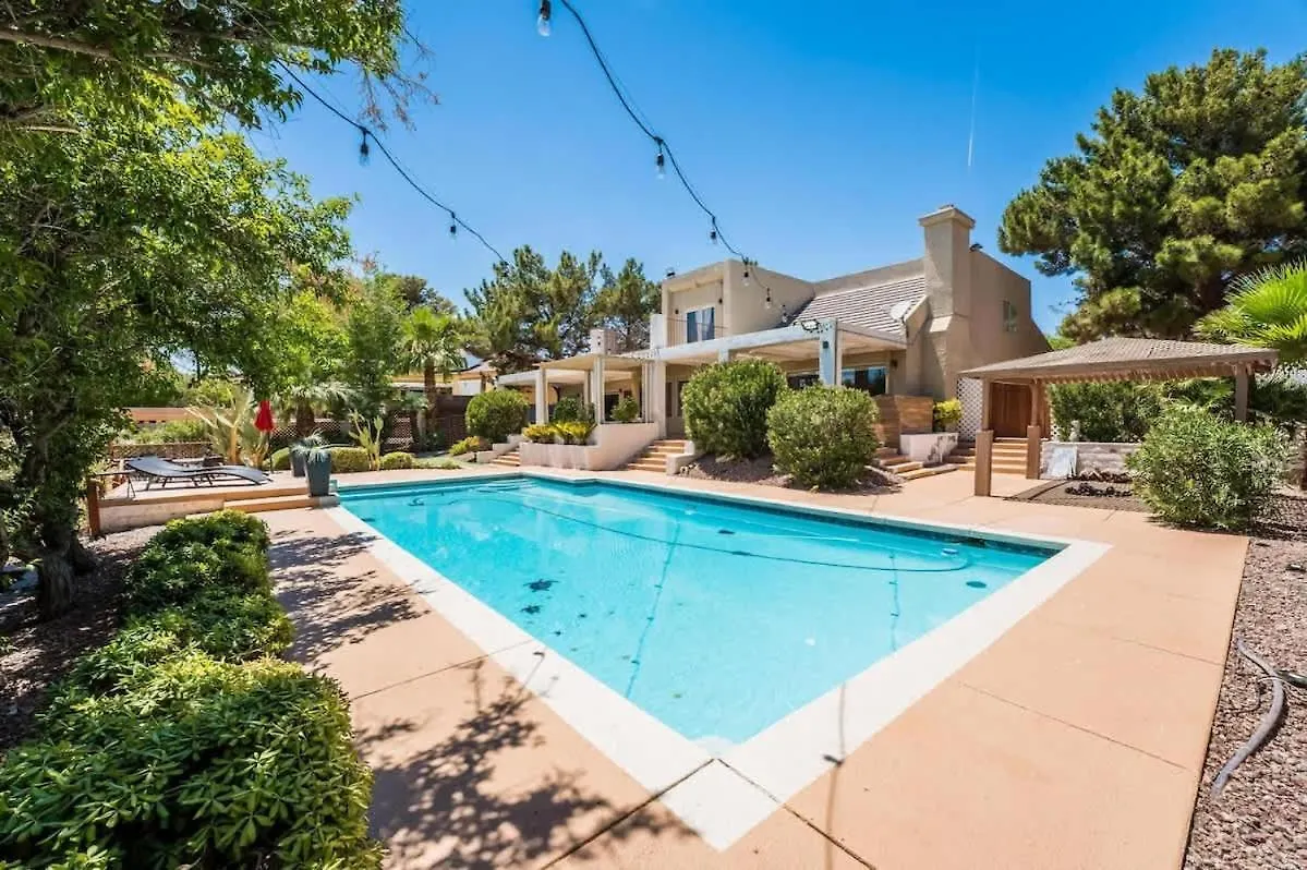 Luxury Meets Vegas Gorgeous Home By The Strip Las Vegas